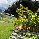 Haus Ilmer * ノイシュティフト・イム・シュトゥーバイタール
